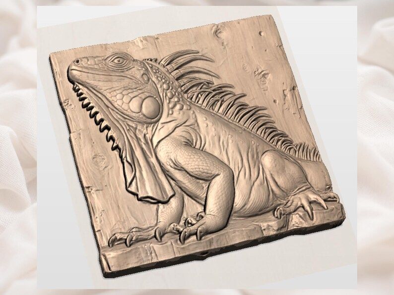 Resting Iguana Bas-Relief STL with Detailed Scales and Spines bas-relief STL — view 3