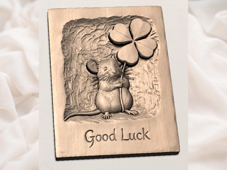 Good Luck Mouse with Four Leaf Clover Relief STL bas-relief STL — view 3