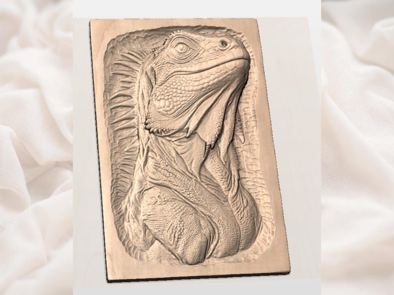 Iguana Portrait Bas-Relief STL with Scaled Skin and Spines bas-relief STL — view 2