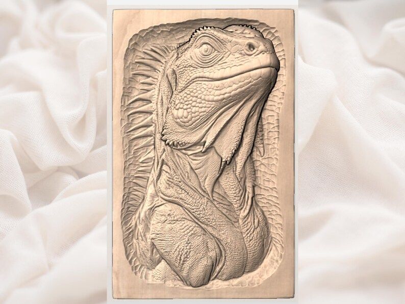 Iguana Portrait Bas-Relief STL with Scaled Skin and Spines bas-relief STL — view 3