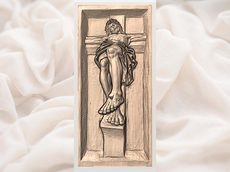 Crucified Christ Bas-Relief Panel with Crown of Thorns STL bas-relief STL — view 3