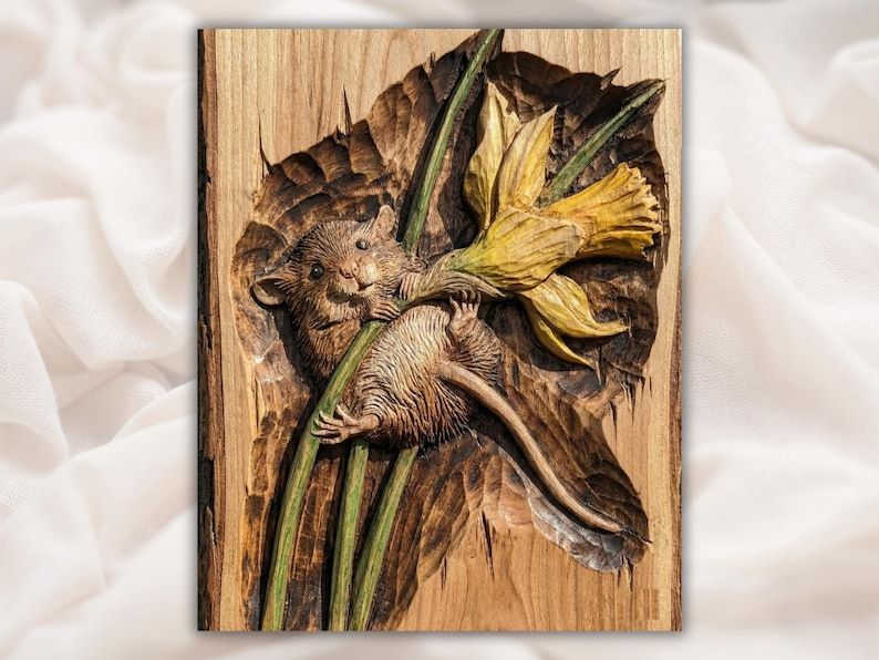 Field Mouse Clinging to a Daffodil Bas-Relief STL bas-relief STL design