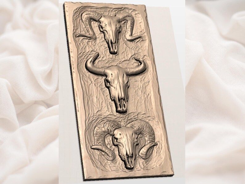 Triple Skull Totem Relief: Twin Rams and Center Bull Skull bas-relief STL — view 2